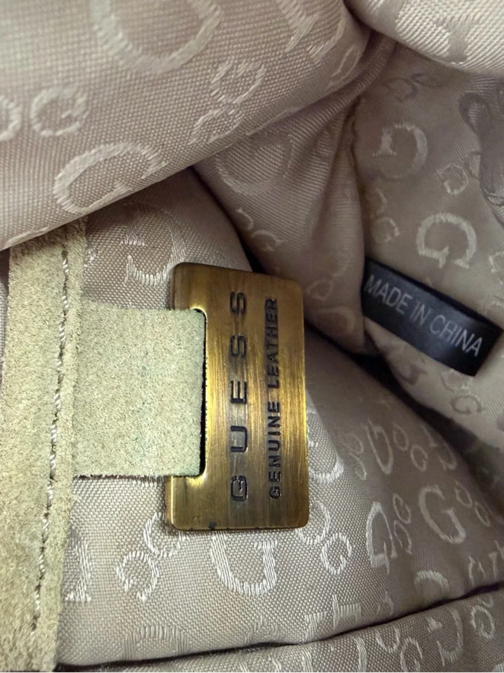 Vintage Guess Suede Shoulder Bag Beige Boho Tassel Leather Y2K - Picture 13 of 14